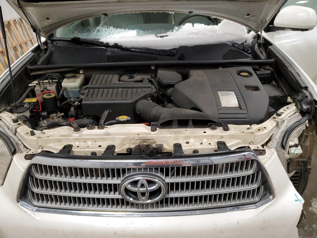 2010 Toyota Highlander - Image 12