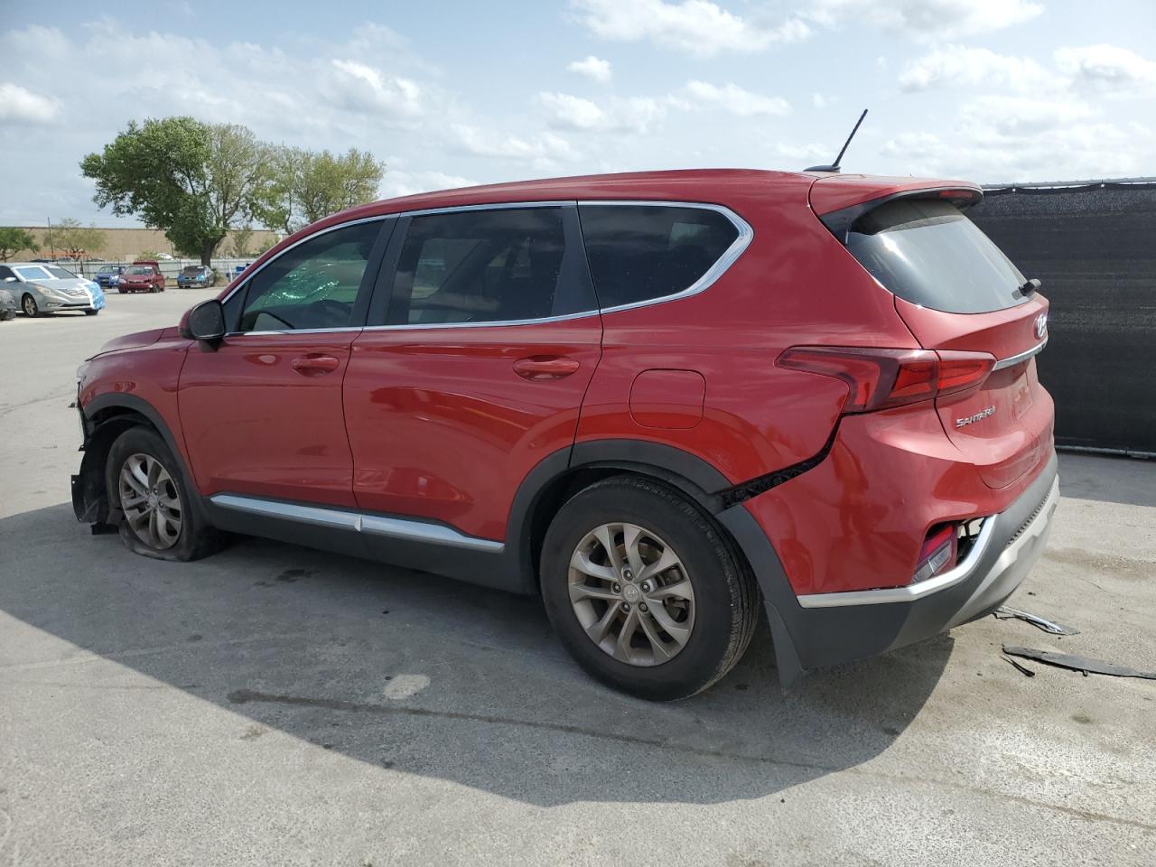 2019 Hyundai Santa Fe - Image 2