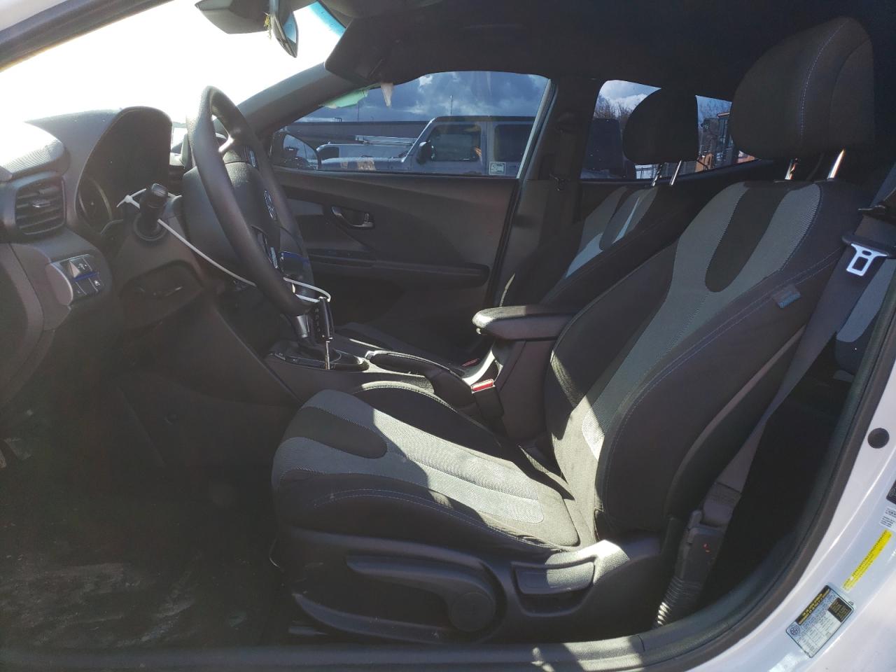 2020 Hyundai Veloster Base VIN: KMHTG6AF6LU030790 Lot: 49143305
