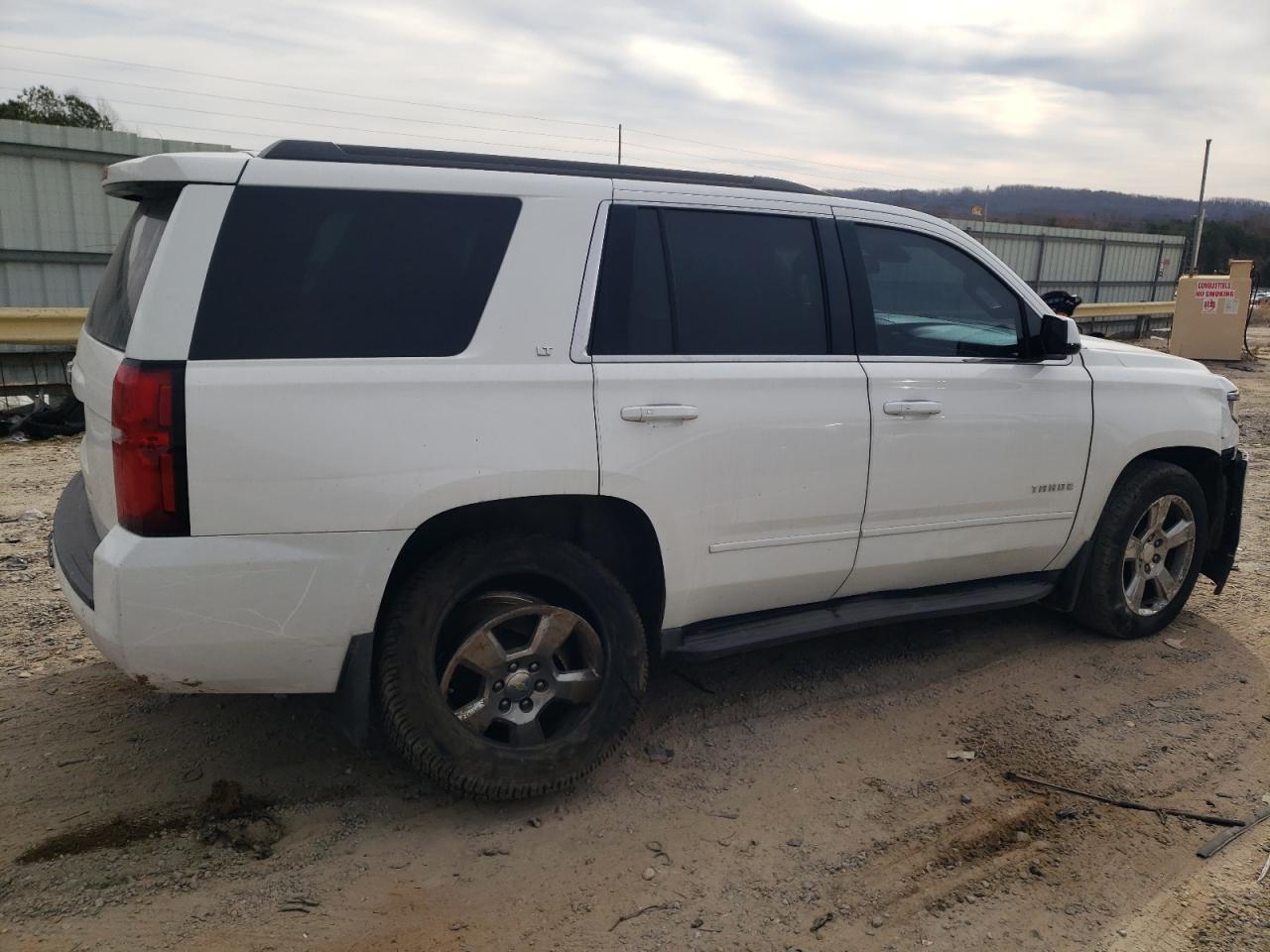 2015 Chevrolet Tahoe - Image 3
