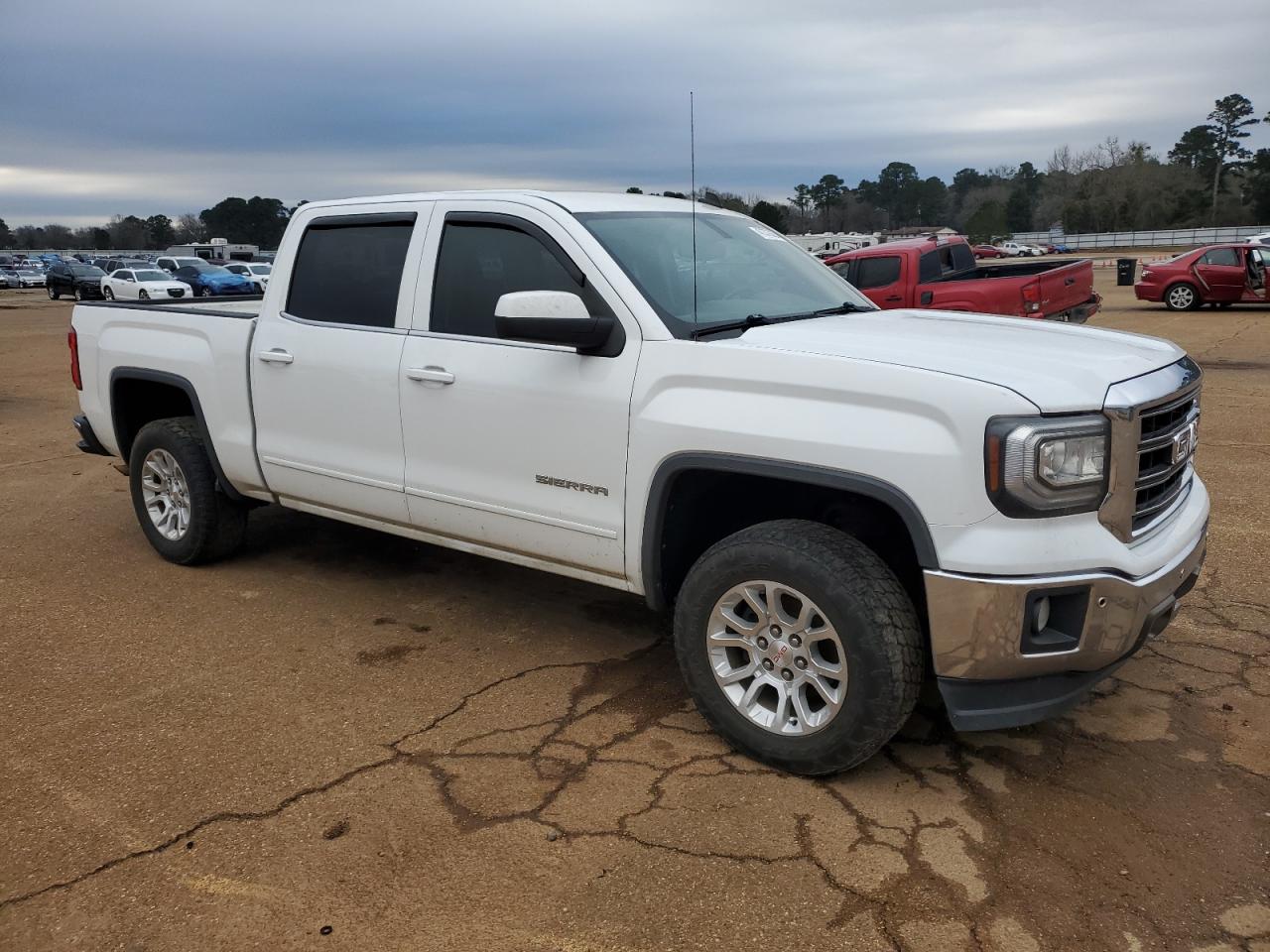 2014 GMC Sierra - Image 4