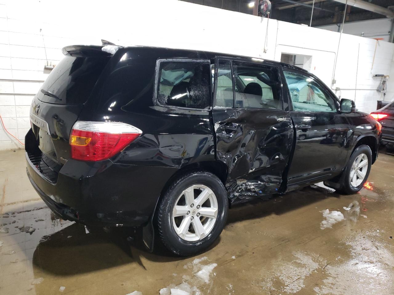 2010 Toyota Highlander - Image 3