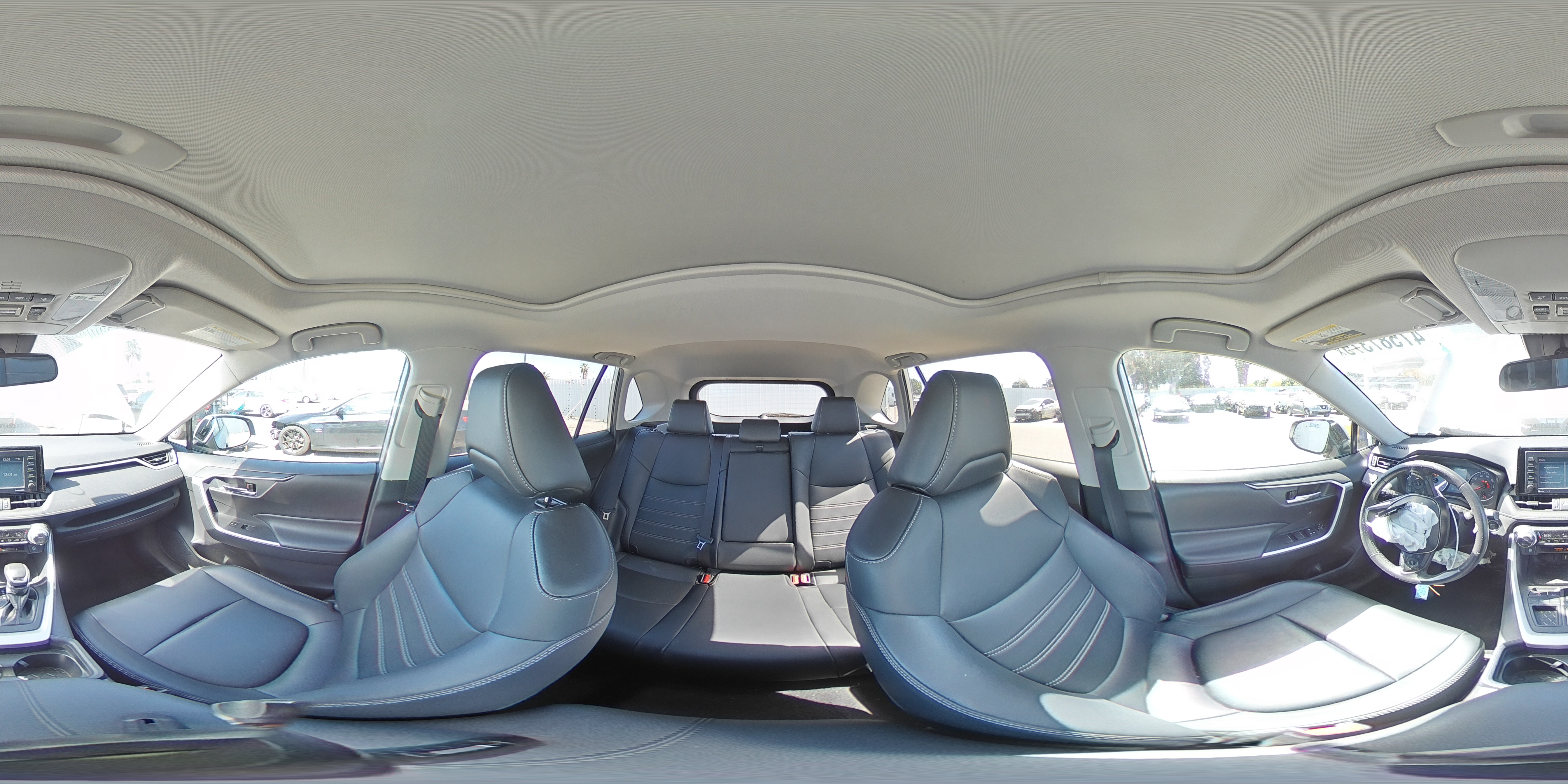 2020 Toyota RAV 4 - Image 13
