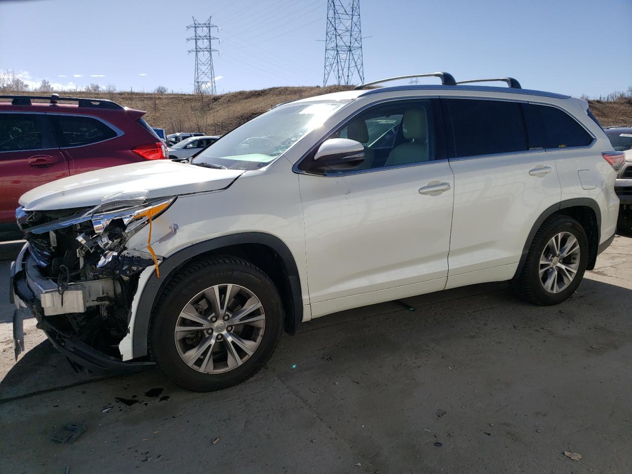 2014 Toyota Highlander - Image 1
