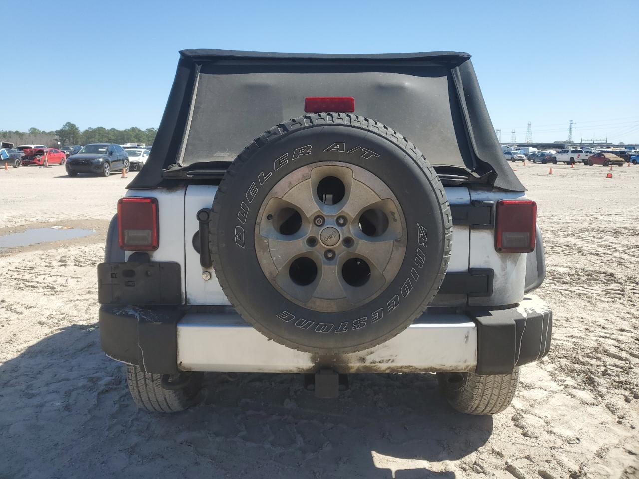 2014 Jeep Wrangler - Image 6