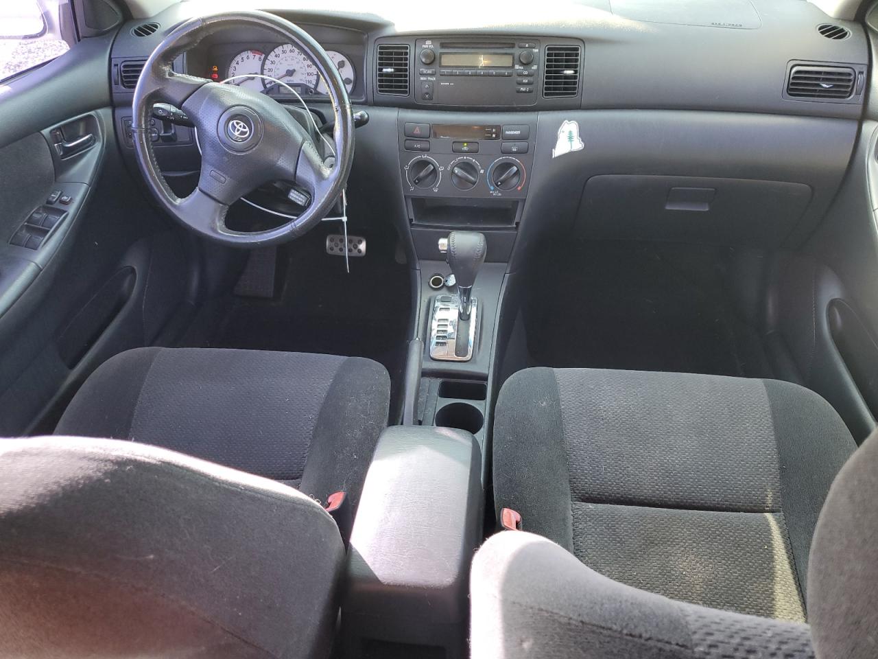 2004 Toyota Corolla - Image 8