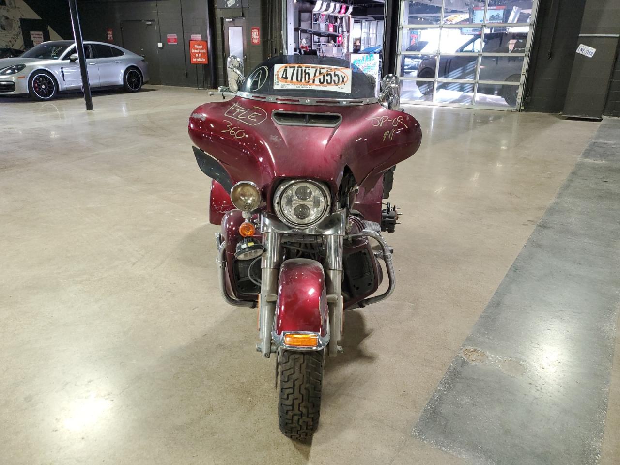 2015 Harley-Davidson Flhtcutg Tri Glide Ultra VIN: 1HD1MAL14FB860823 Lot: 47067555