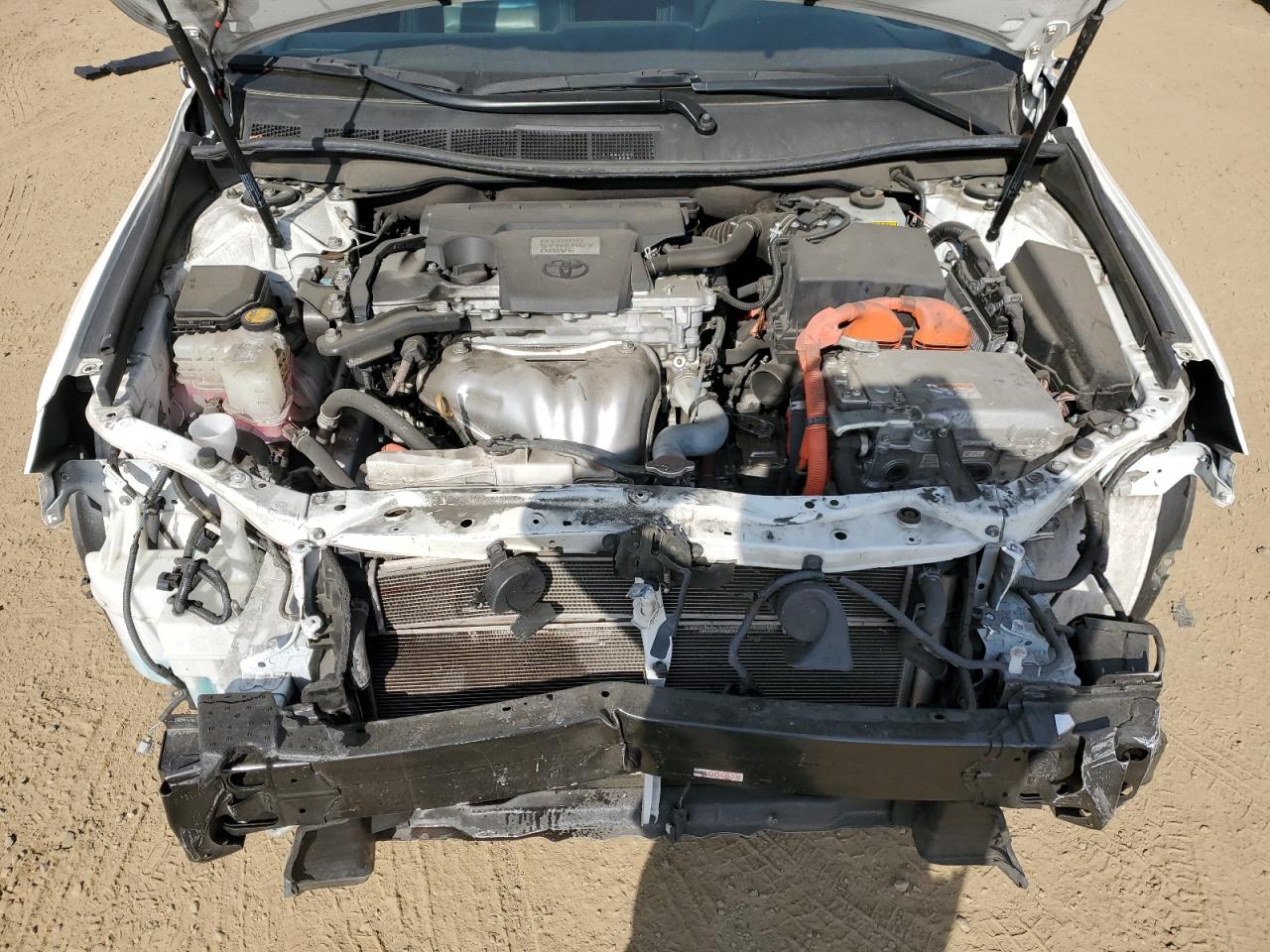 2016 Toyota Camry - Image 12