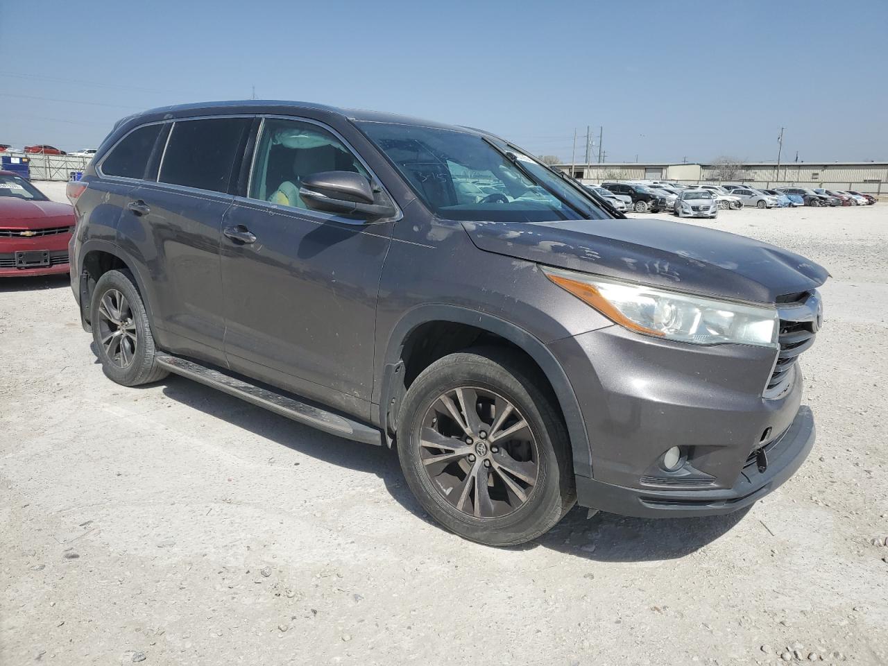 2016 Toyota Highlander - Image 4