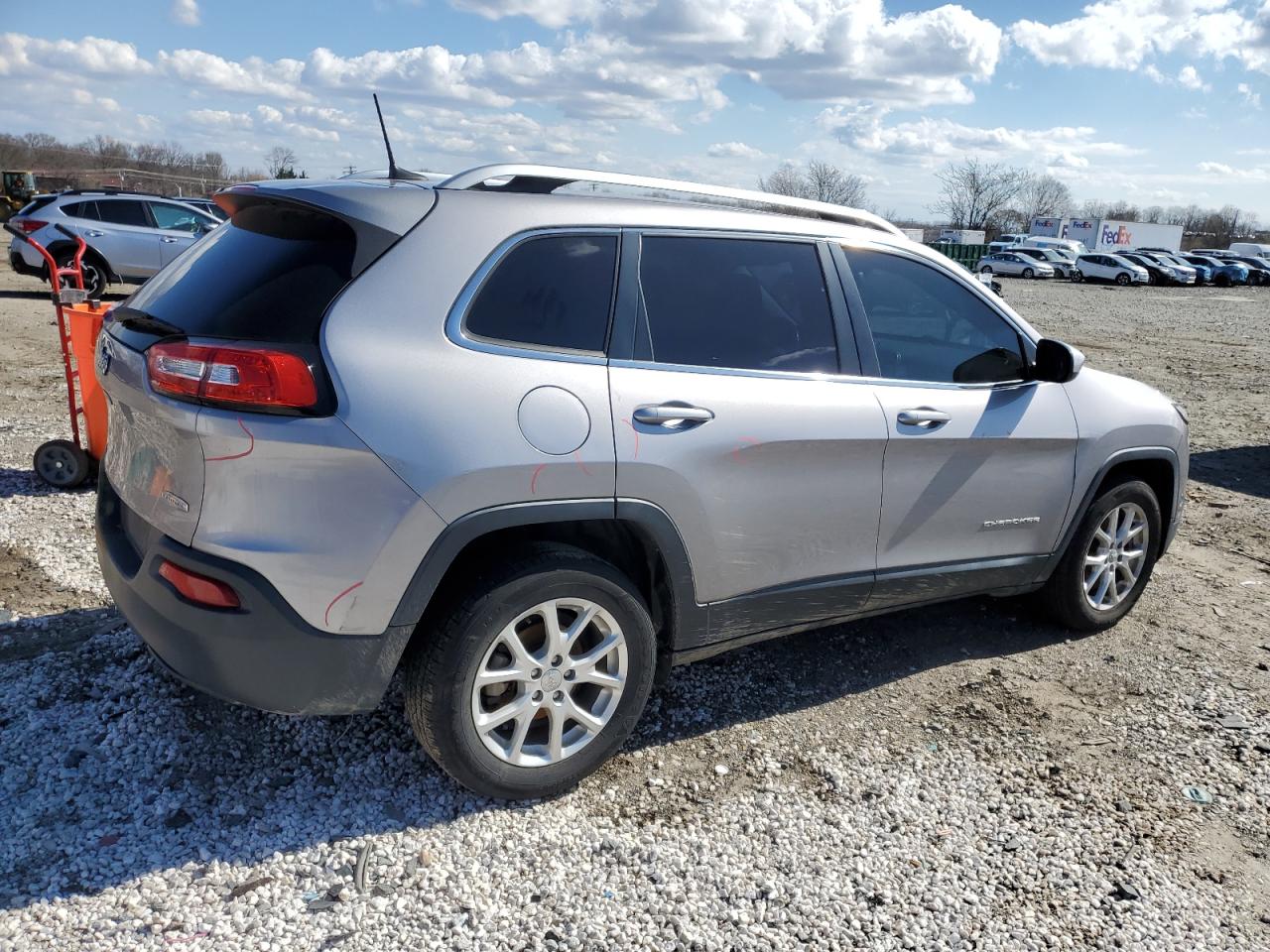 2017 Jeep Cherokee Latitude VIN: 1C4PJLCB8HD221795 Lot: 50767735