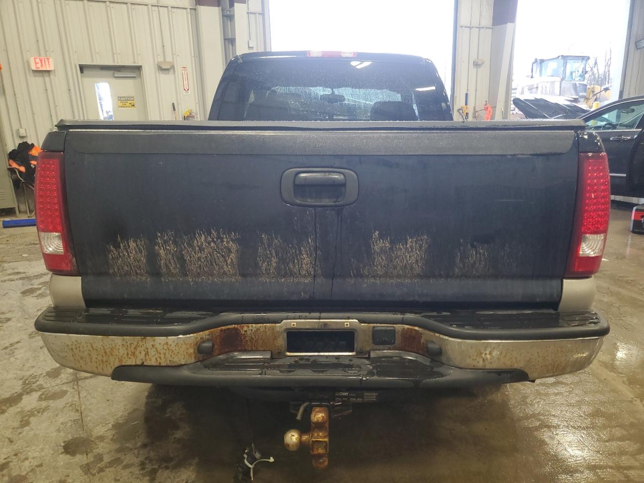 2006 Chevrolet Silverado - Image 6