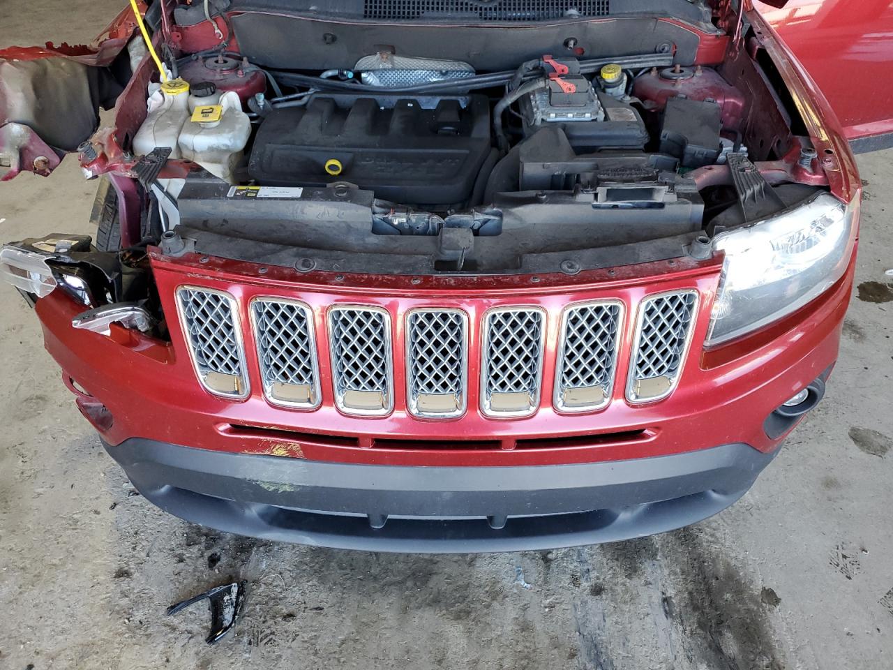 2014 Jeep Compass - Image 12