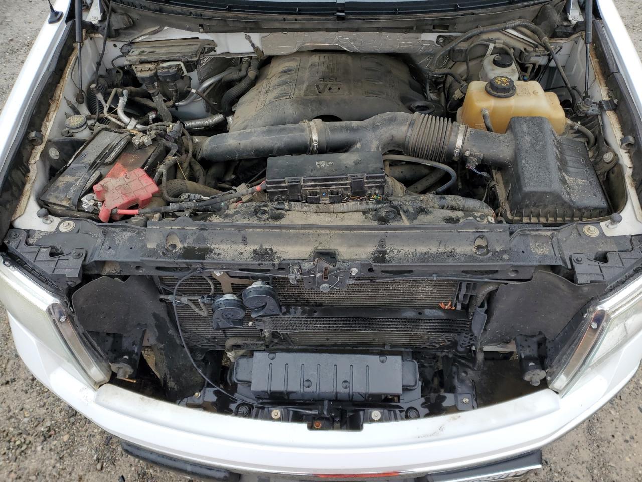 2011 Ford F-150 - Image 11