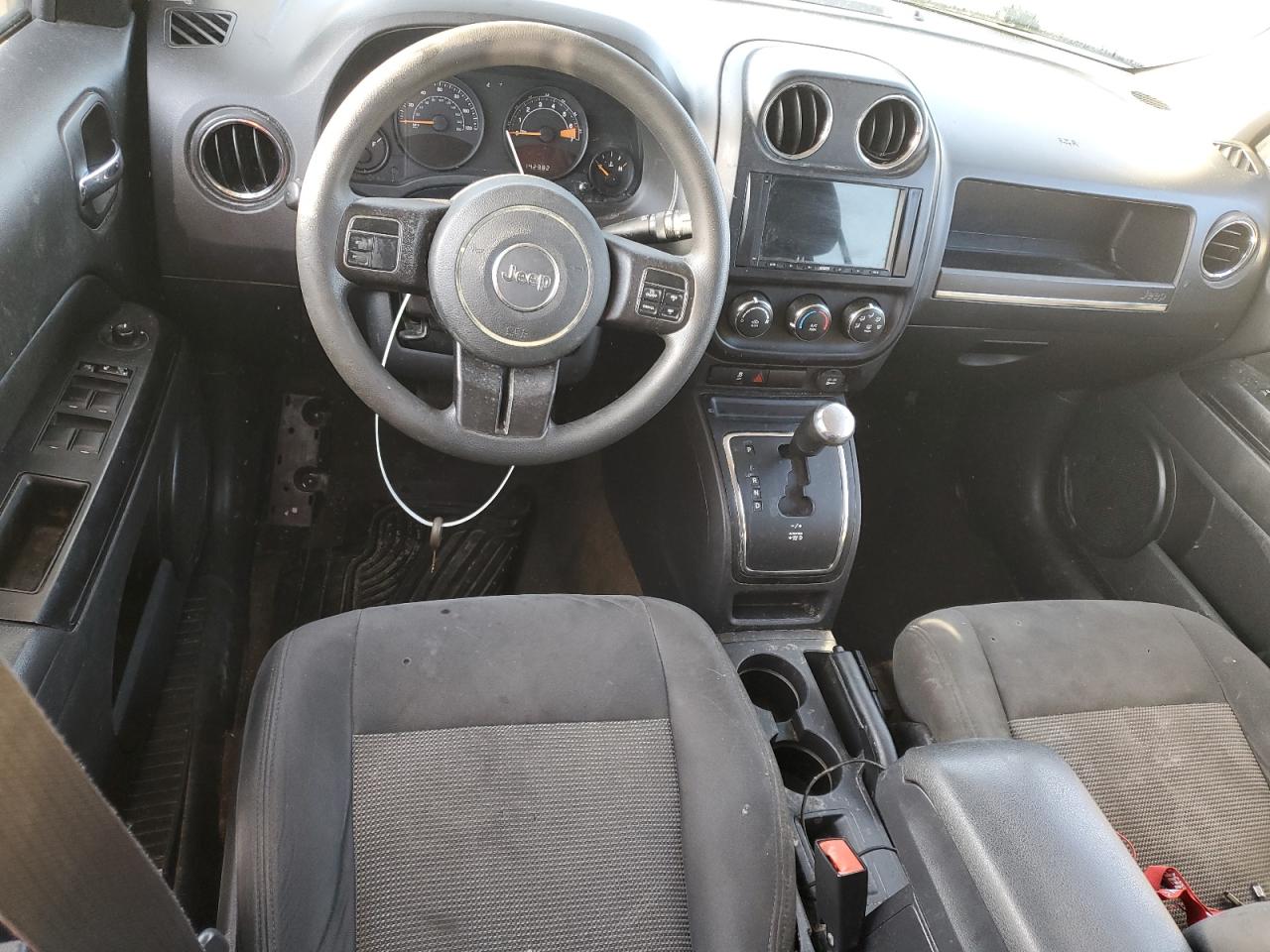 2016 Jeep Liberty (Patriot) - Image 8