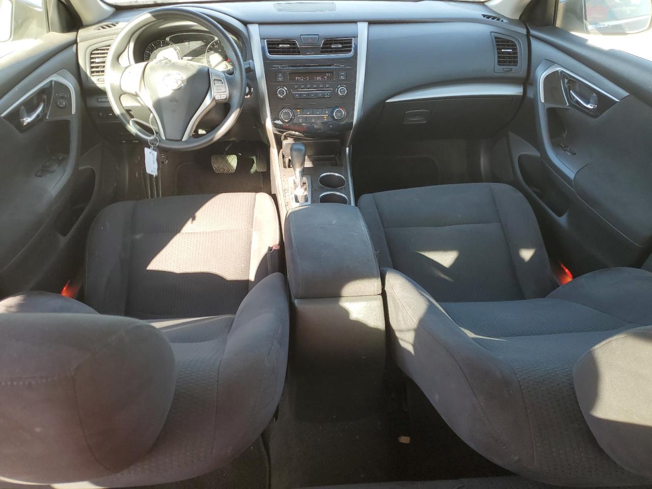 2014 Nissan Altima - Image 8