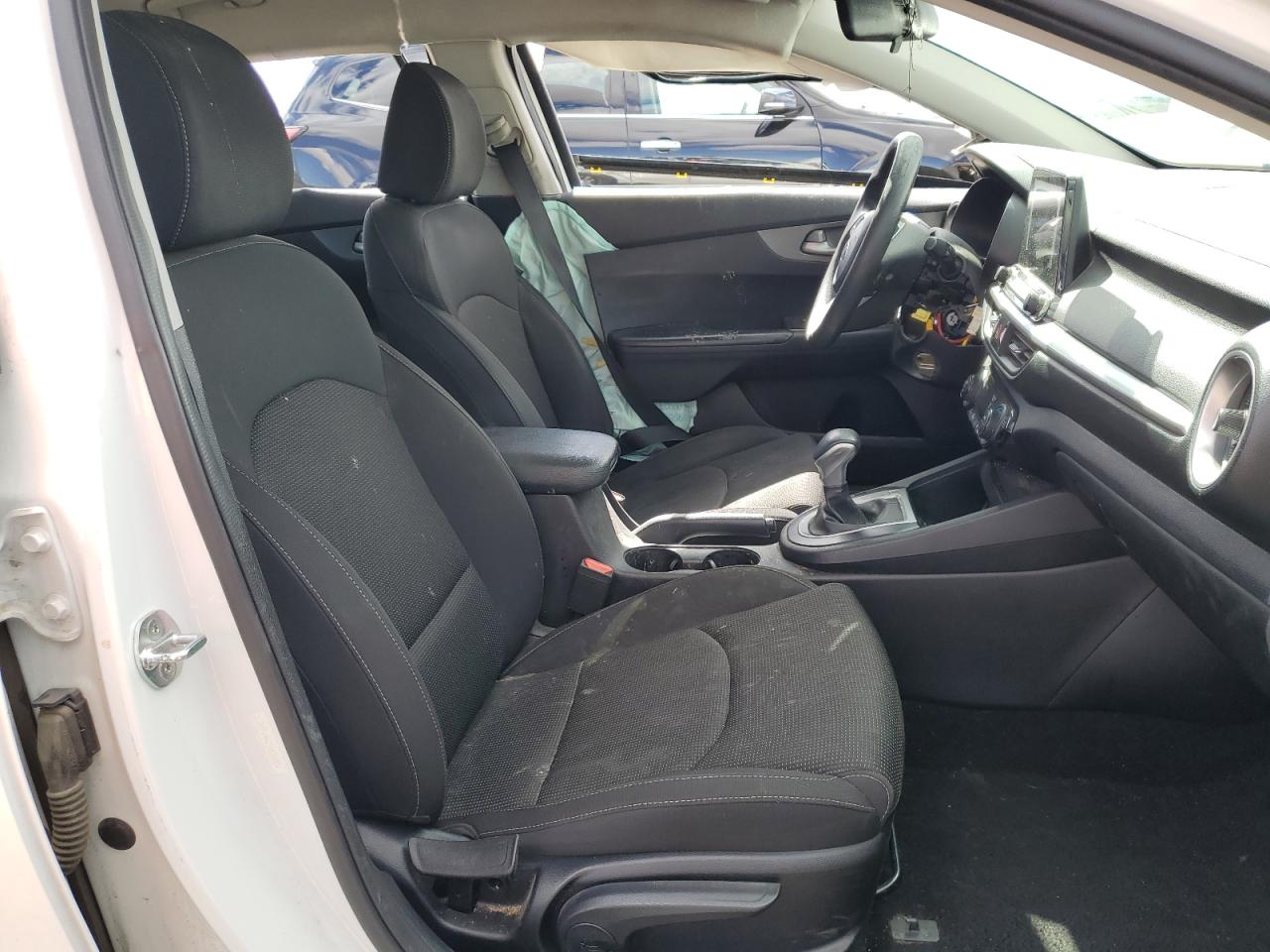2019 Kia Forte - Image 7