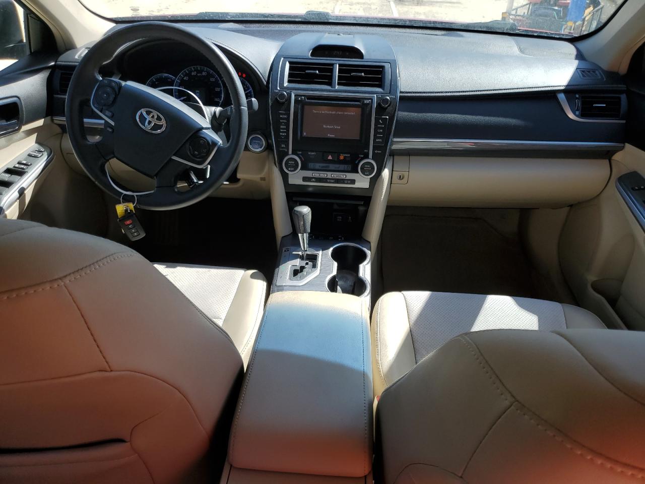 2012 Toyota Camry - Image 8