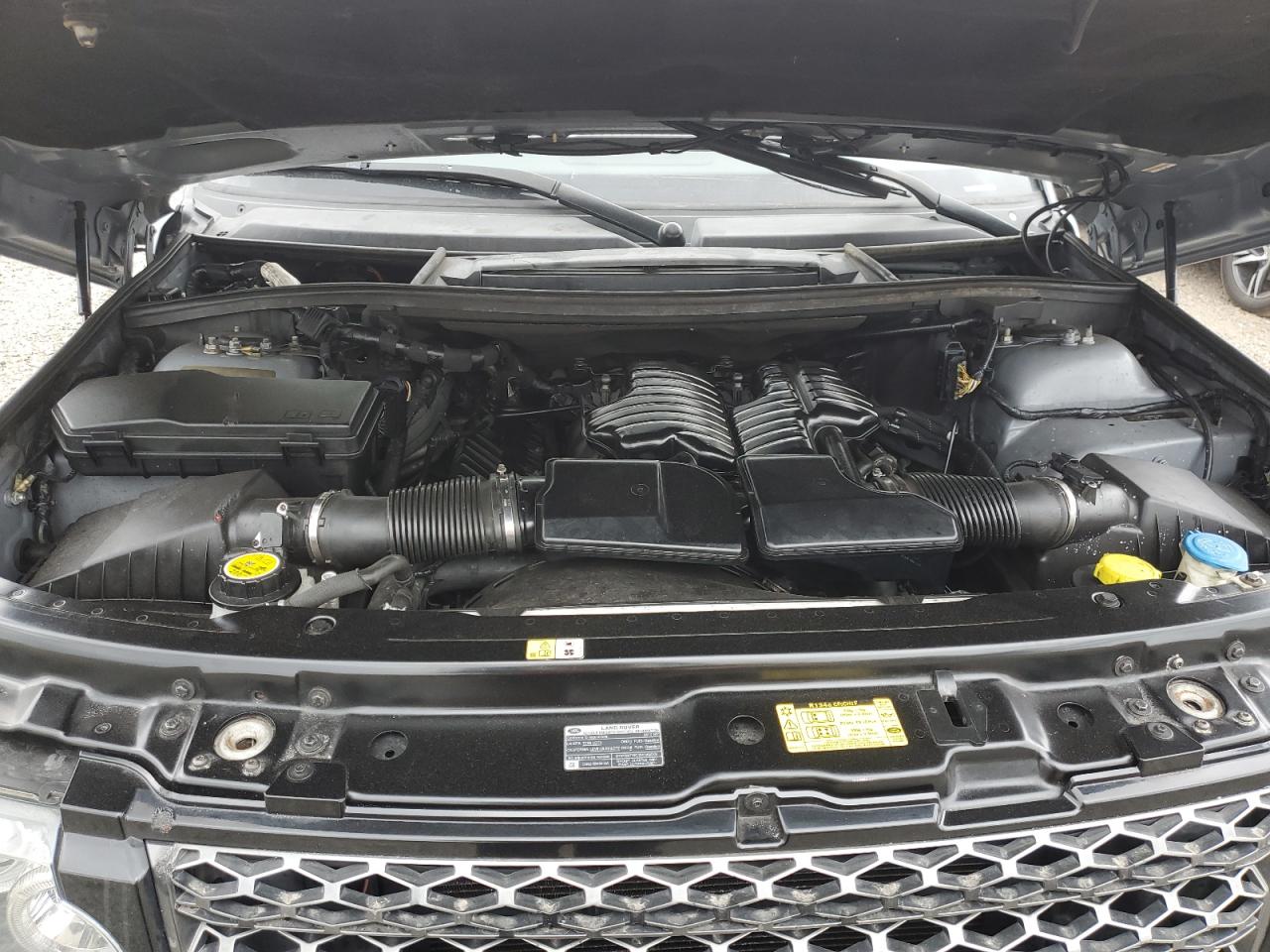 2012 Land Rover Range Rover - Image 12