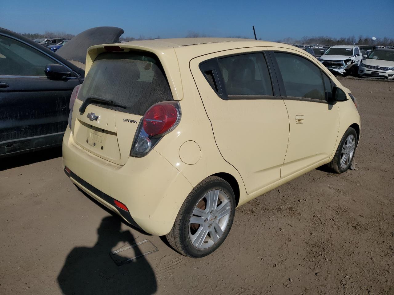 2014 Chevrolet Spark - Image 3