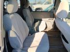 2012 Toyota Sienna Le იყიდება Anchorage-ში, AK - Rear End