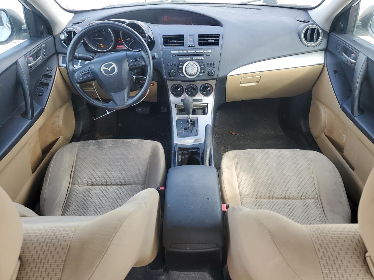 2010 Mazda 3 - Image 8