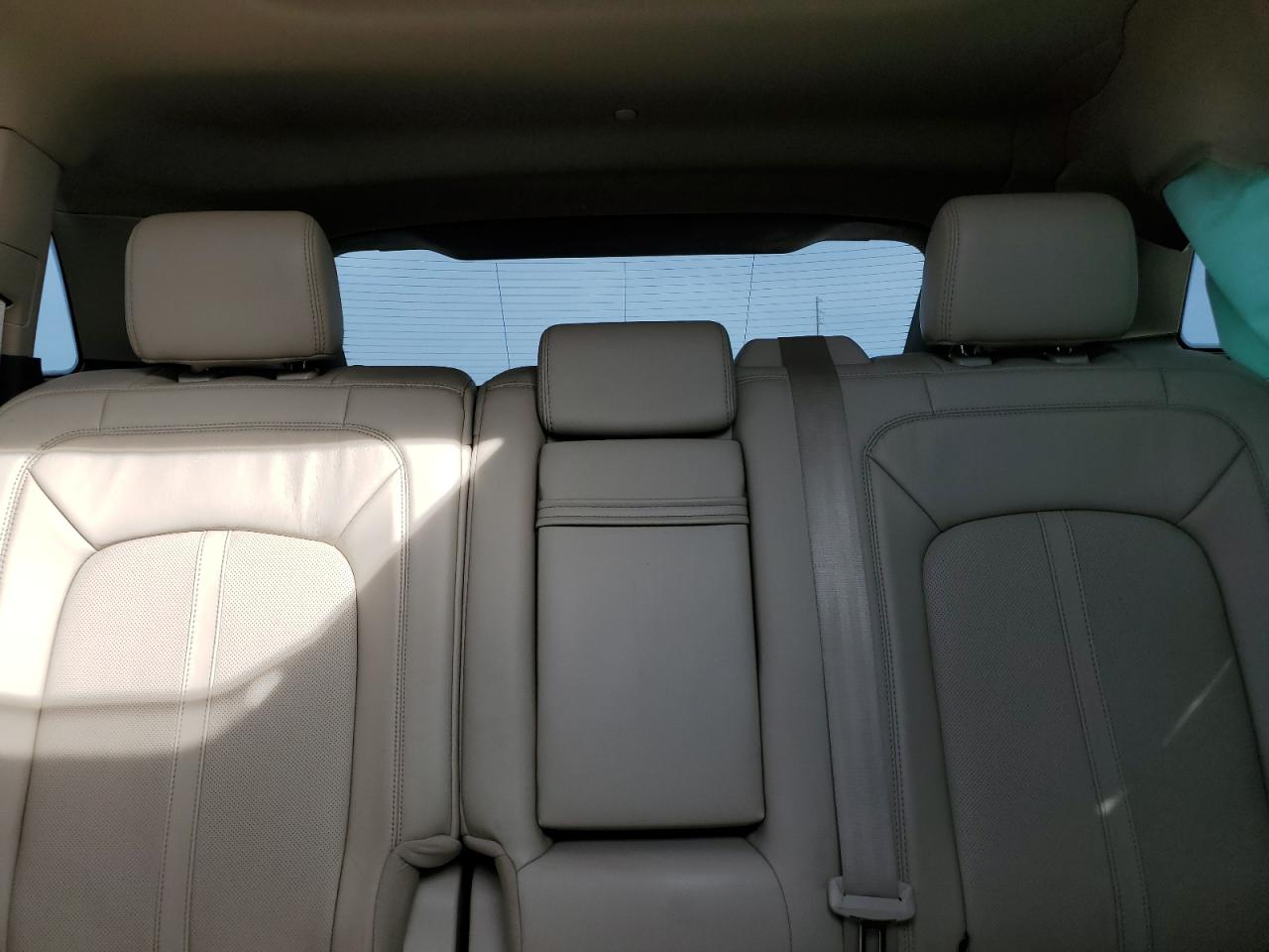 2018 Lincoln MKX - Image 10