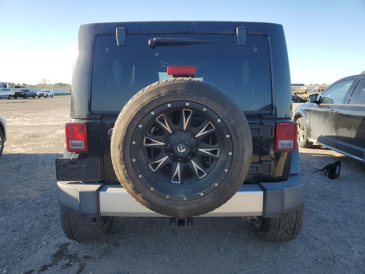 2015 Jeep Wrangler - Image 6