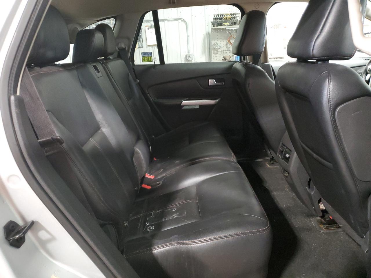 2011 Ford Edge - Image 11