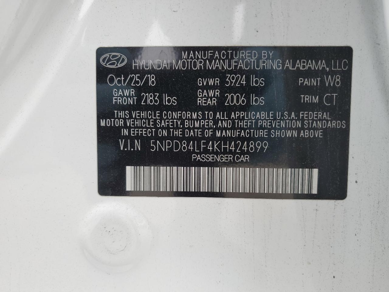 2019 Hyundai Elantra - Image 12