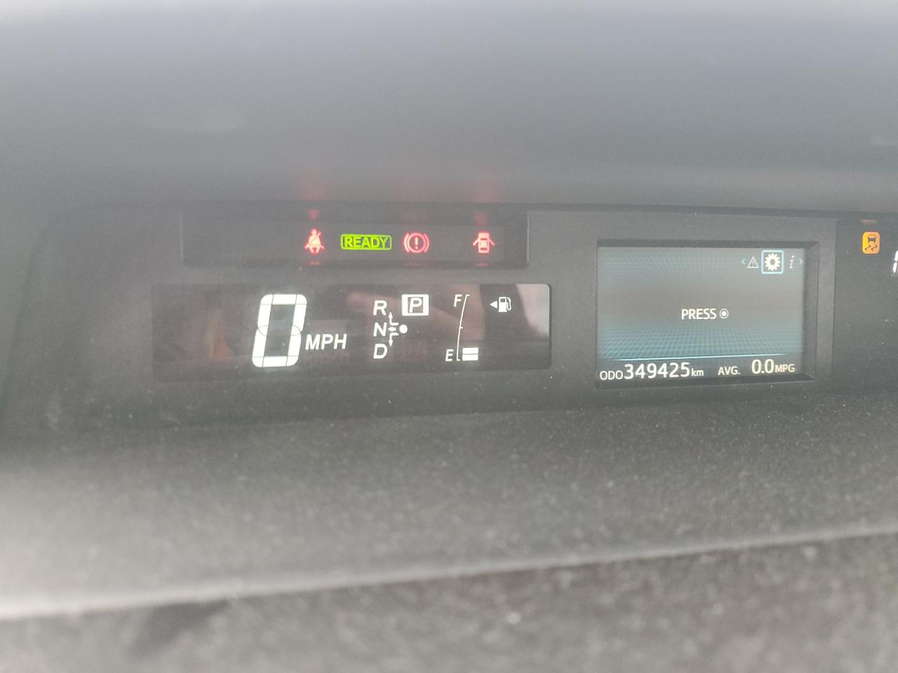 2015 Toyota Prius - Image 9