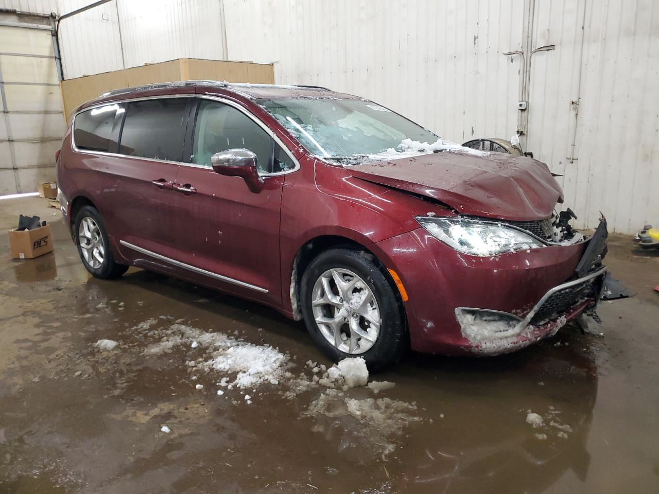 2019 Chrysler Pacifica - Image 4