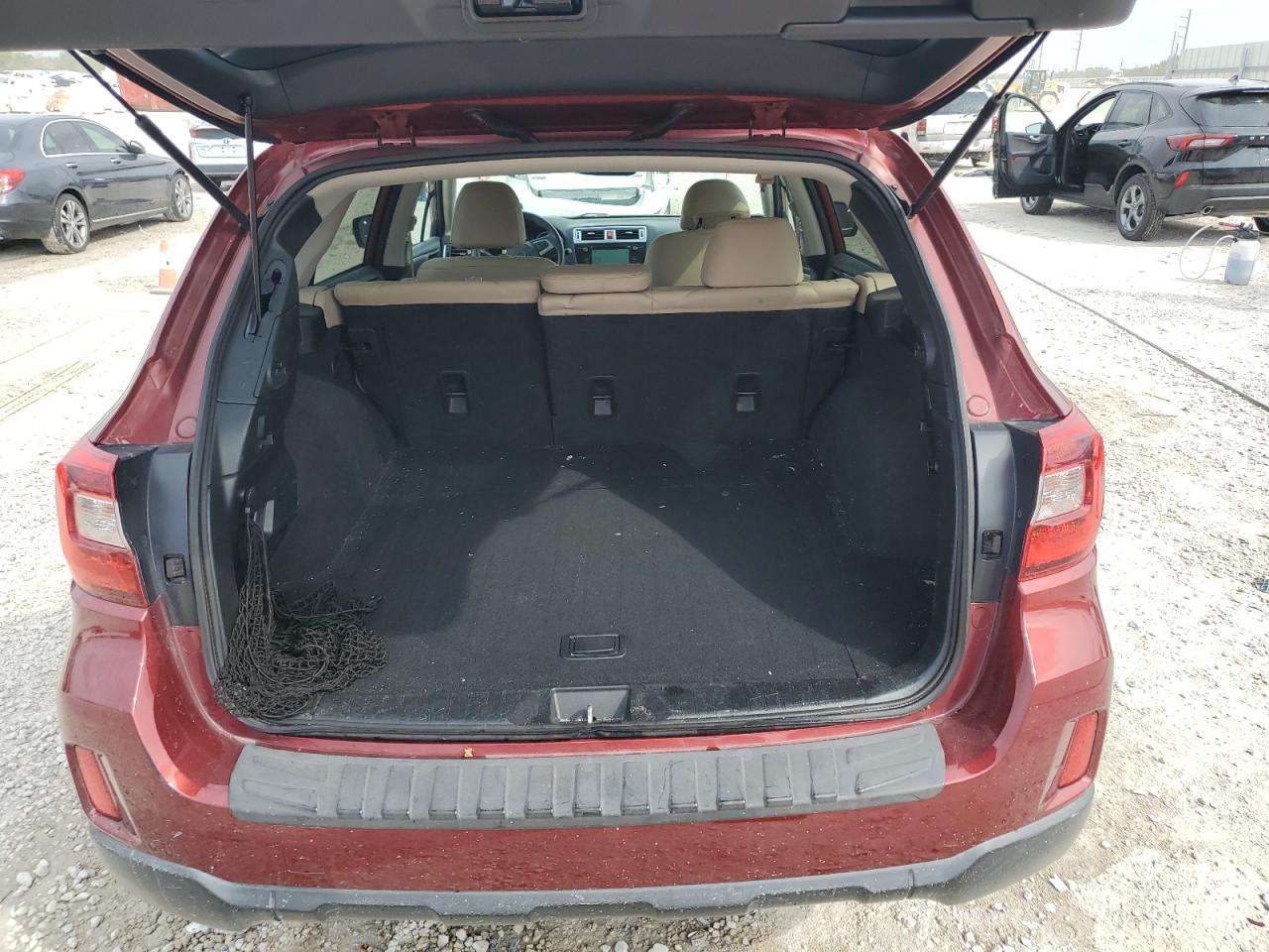 2016 Subaru Outback - Image 6