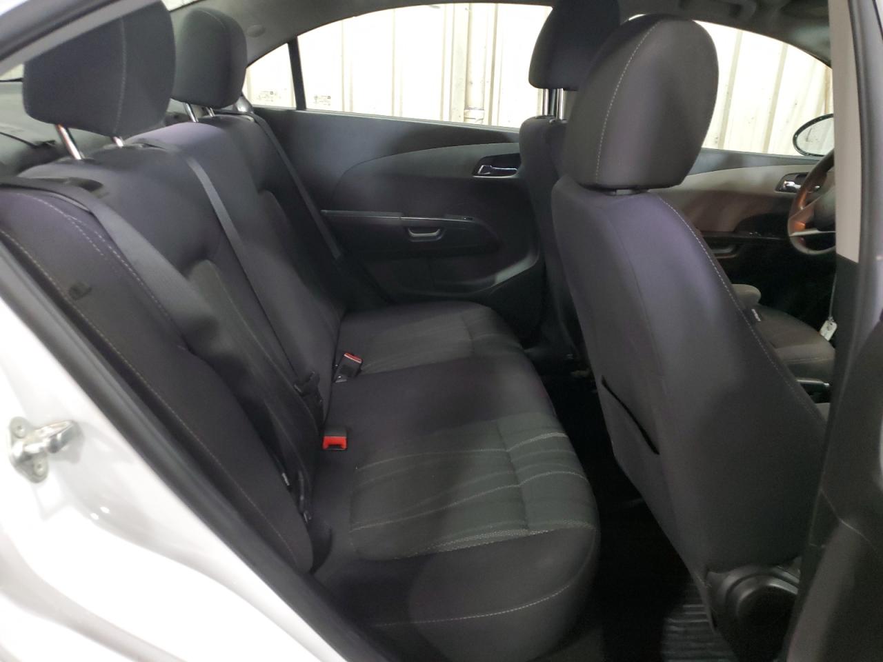 2013 Chevrolet Sonic - Image 10