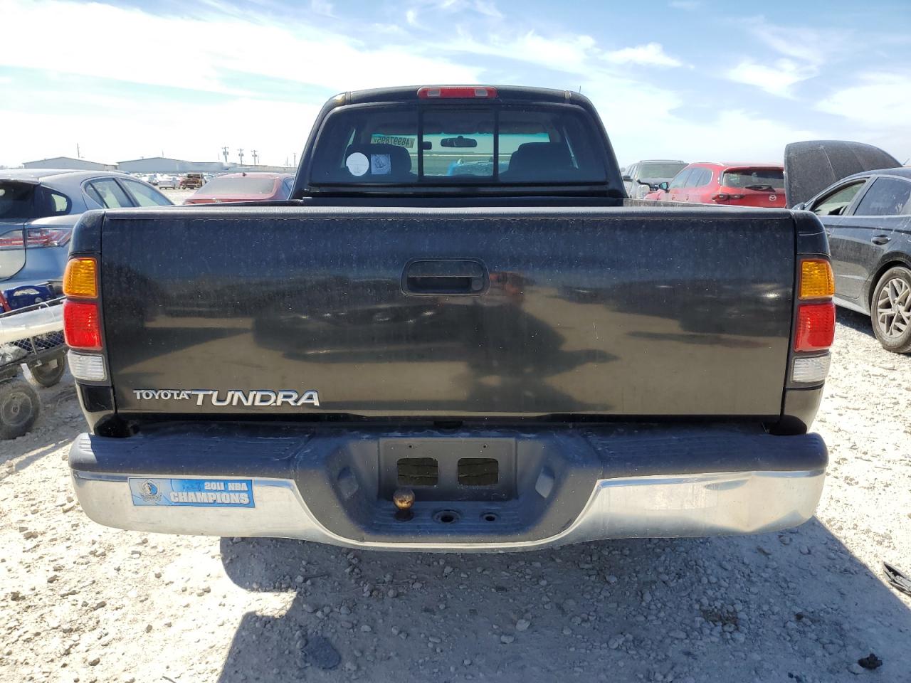 2000 Toyota Tundra - Image 6