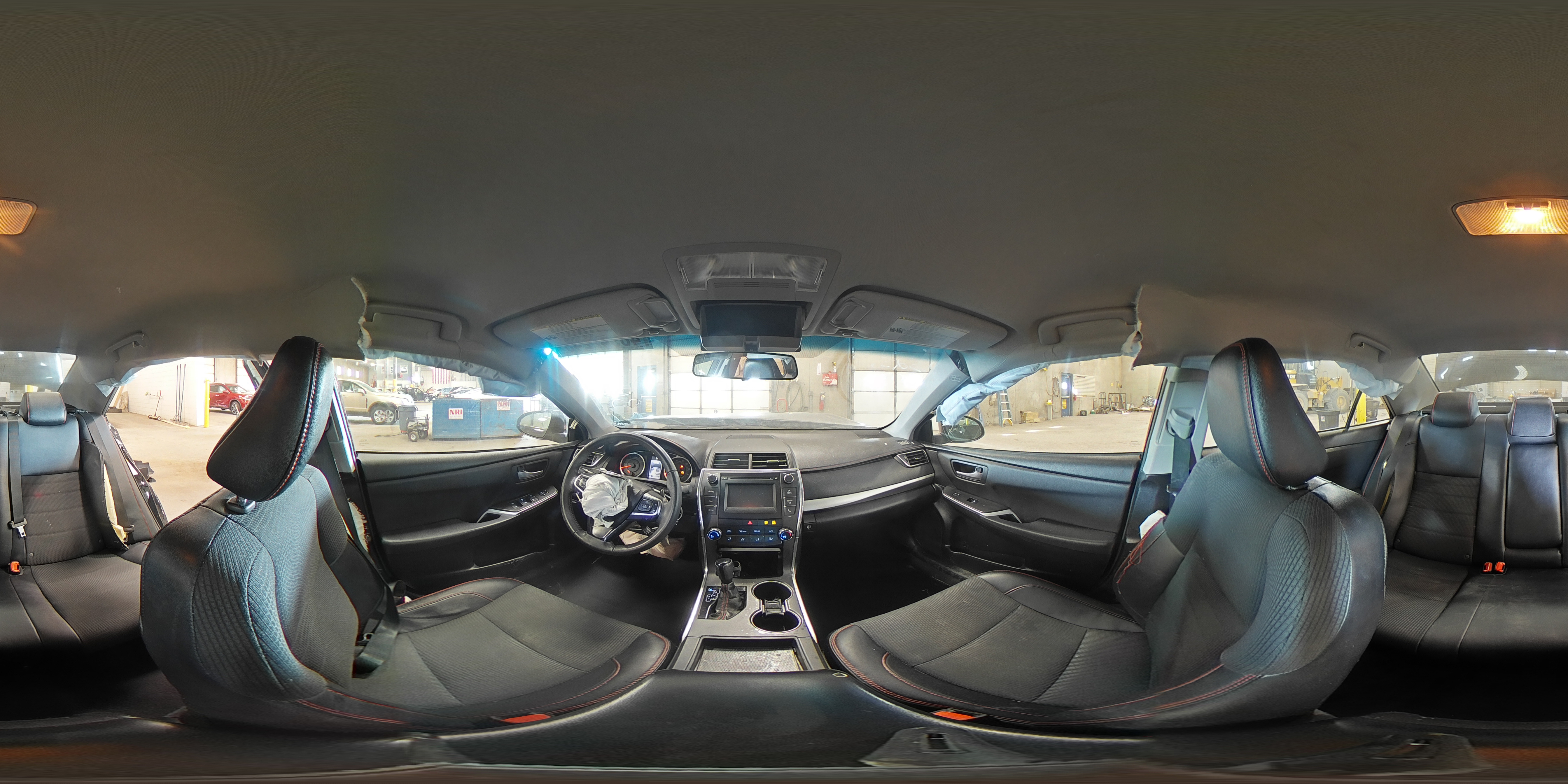 2017 Toyota Camry - Image 13