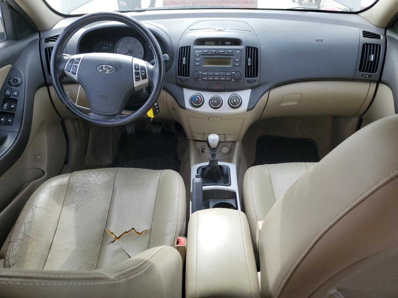 2007 Hyundai Elantra - Image 8