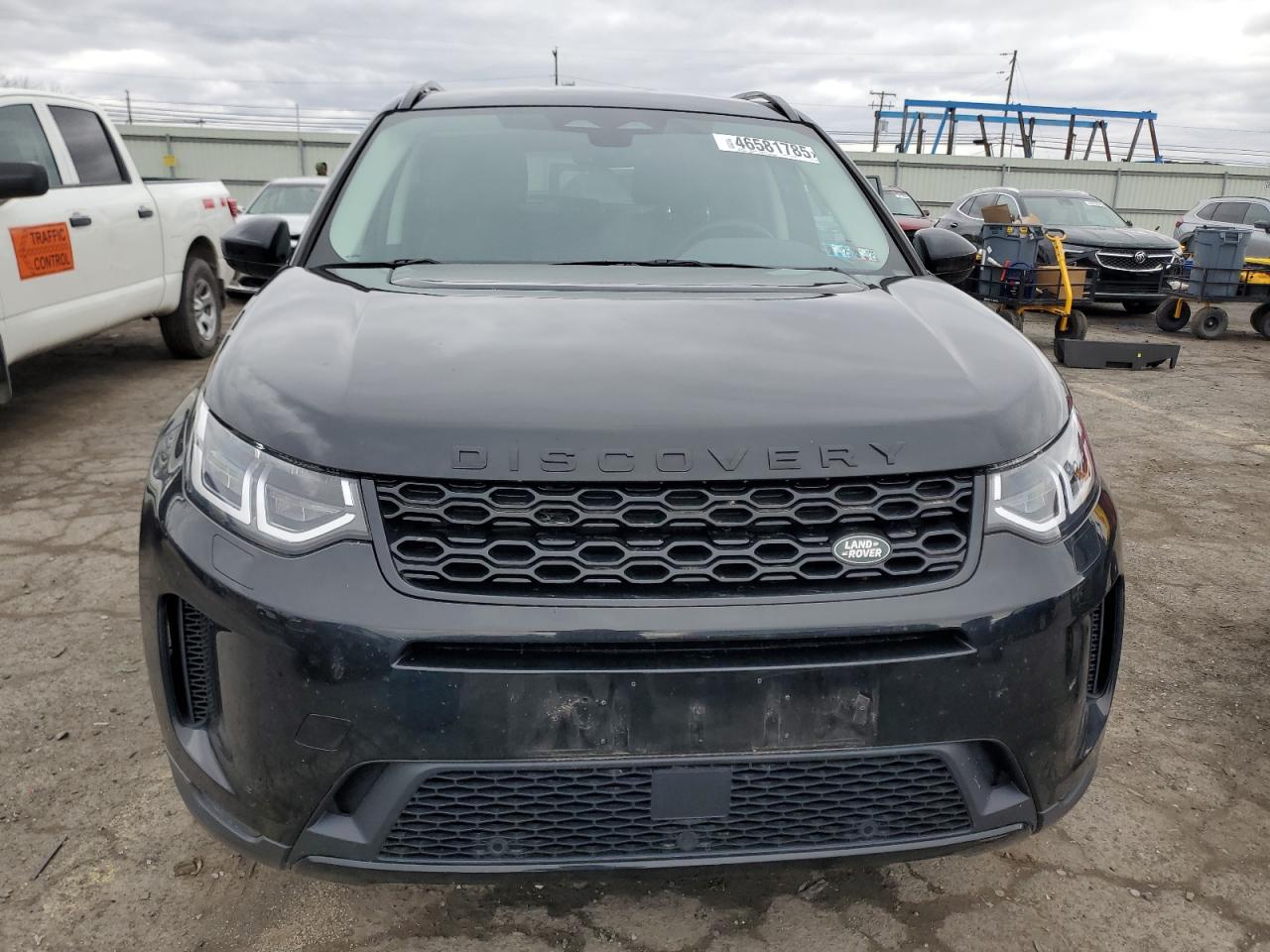 2023 Land Rover Discovery - Image 5