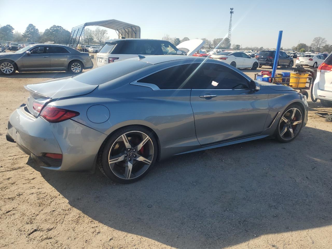2018 Infiniti Q60 - Image 3
