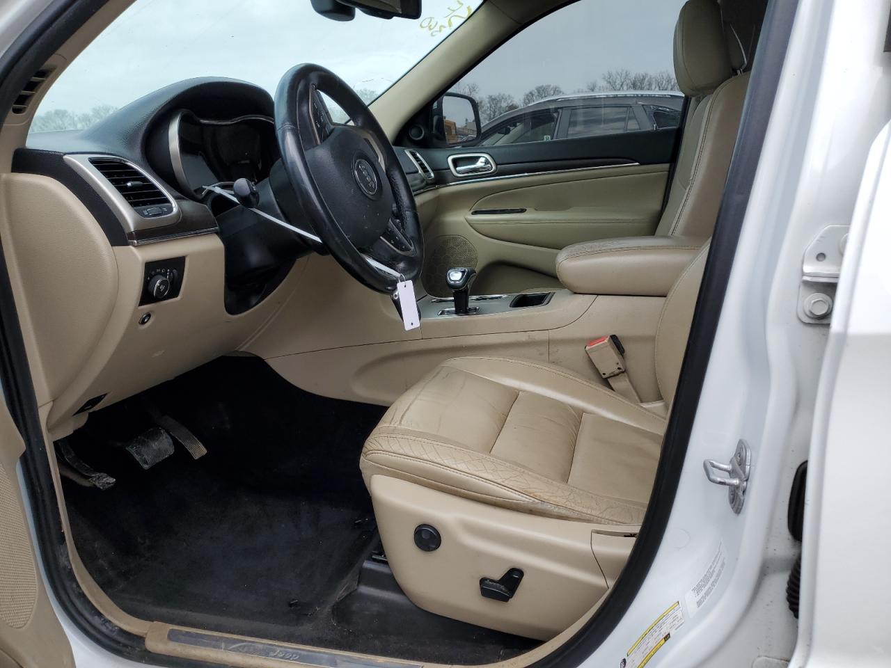 2014 Jeep Grand Cherokee - Image 7