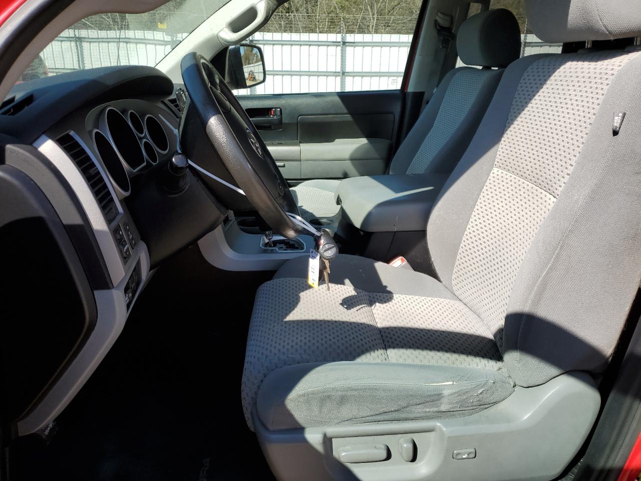 2012 Toyota Tundra - Image 7