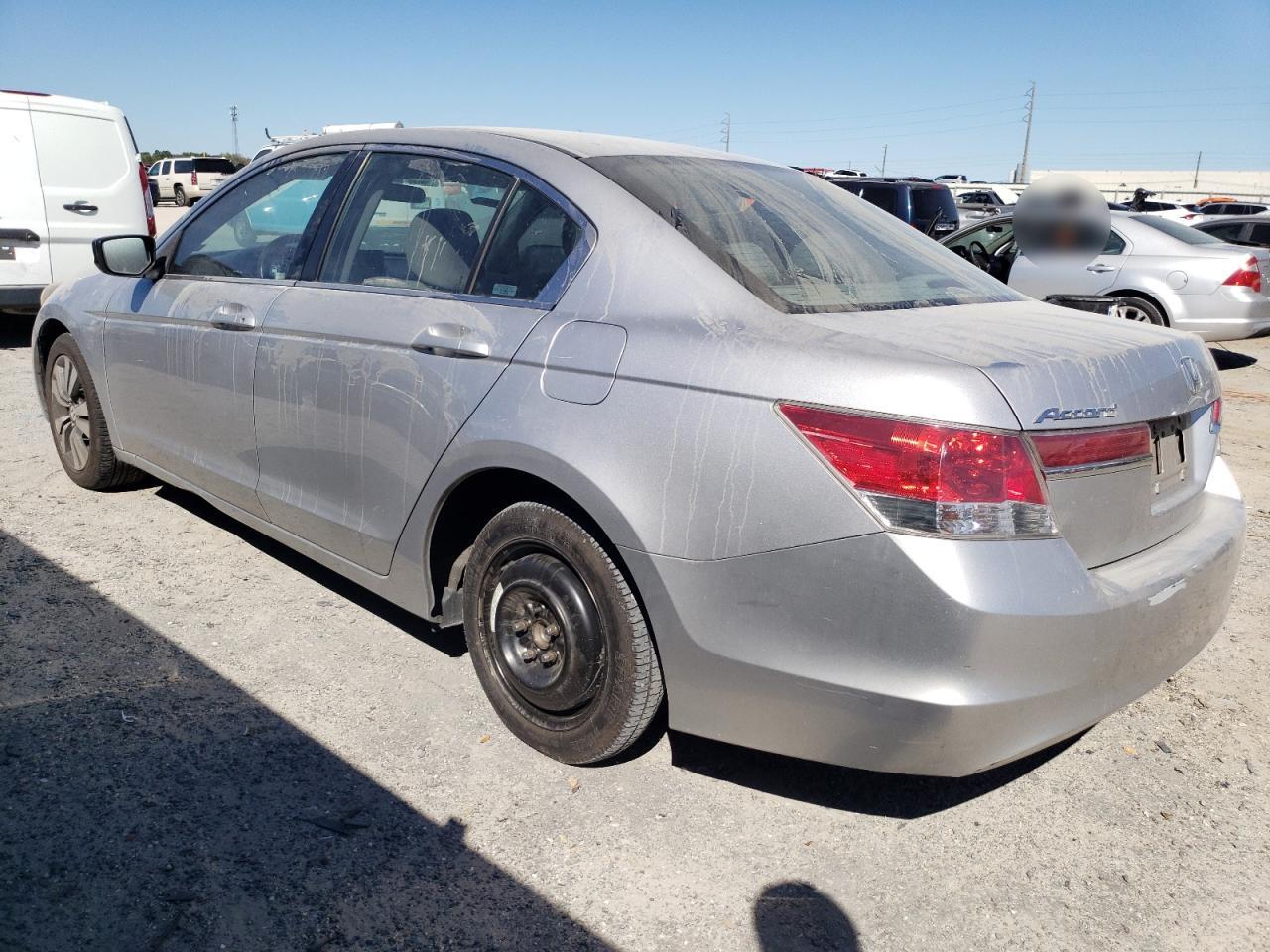 2011 Honda Accord - Image 2