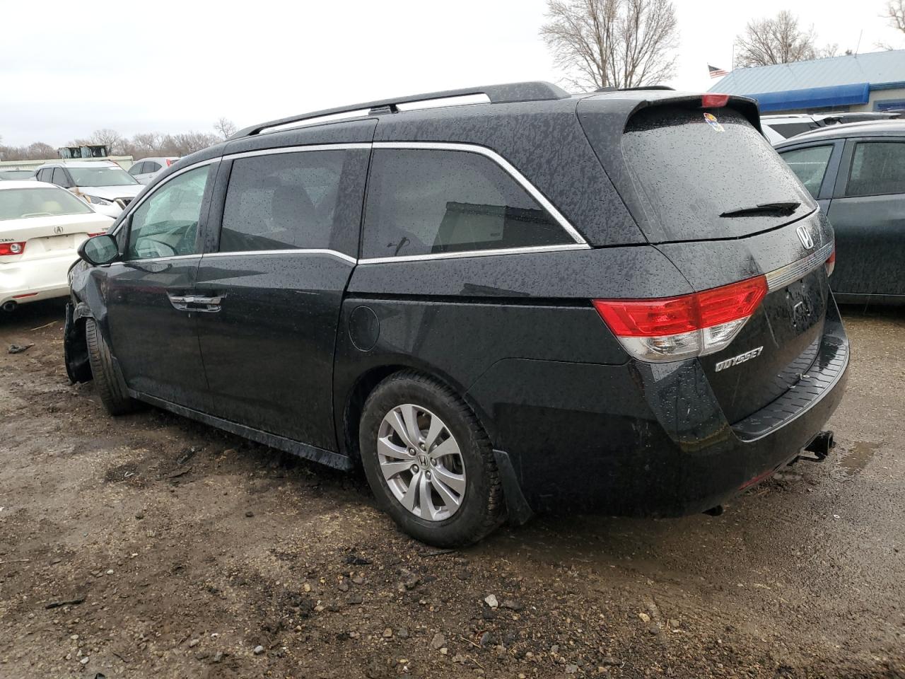2016 Honda Odyssey - Image 2