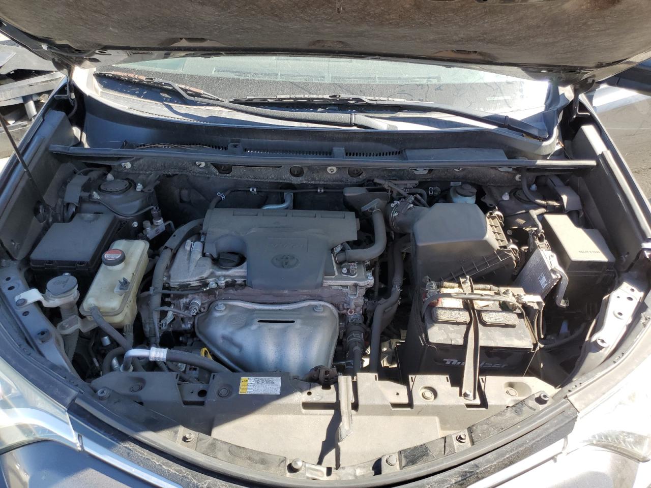 2016 Toyota RAV 4 - Image 12
