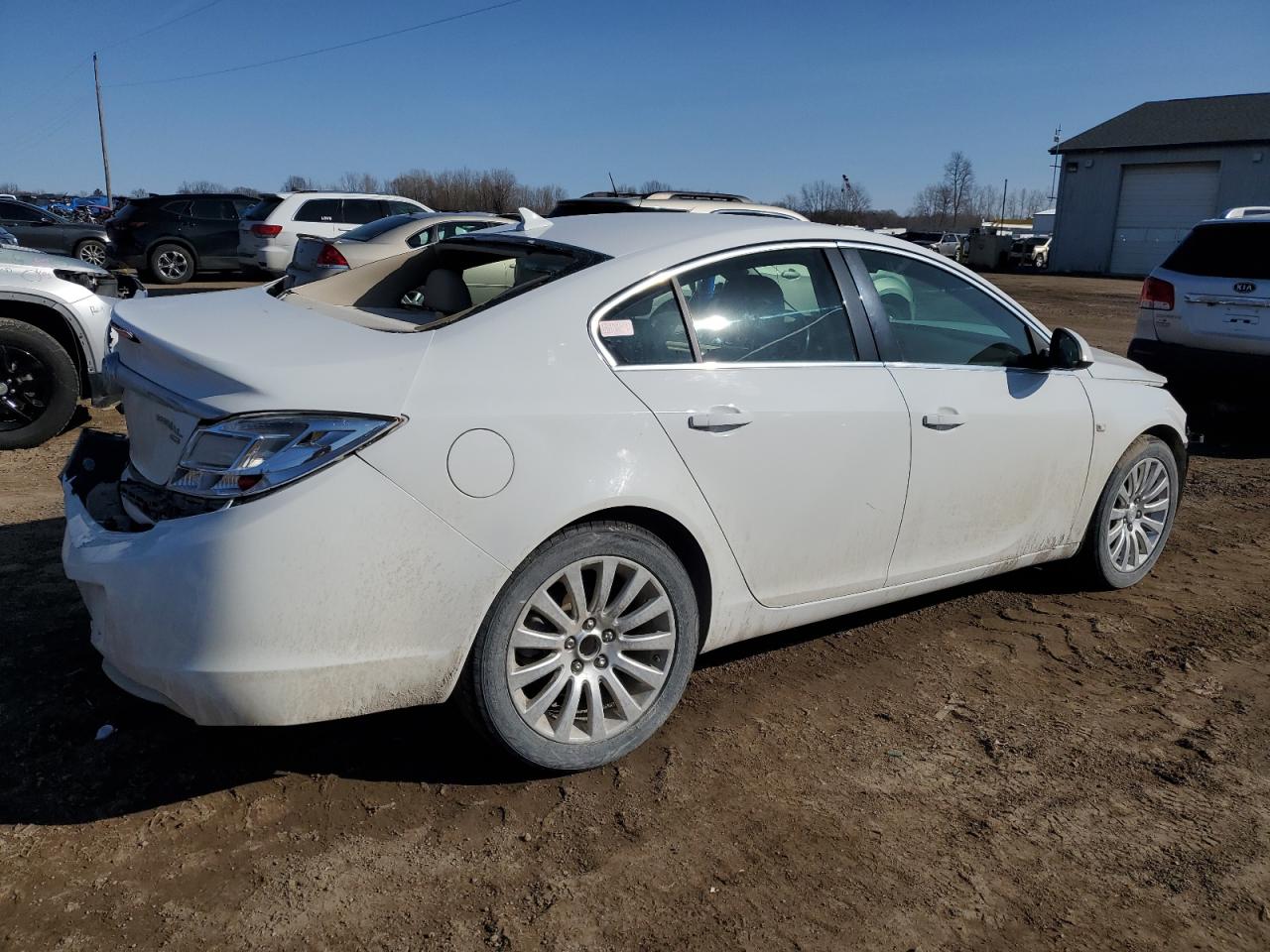 2011 Buick Regal - Image 3