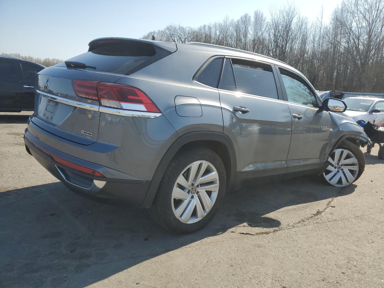 2020 Volkswagen Atlas - Image 3