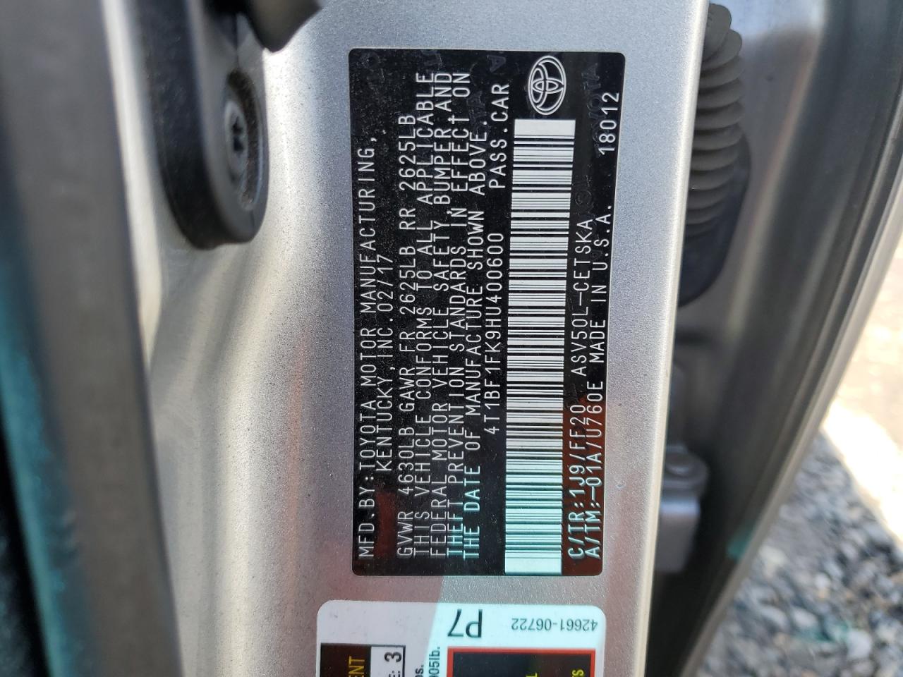 2017 Toyota Camry - Image 12