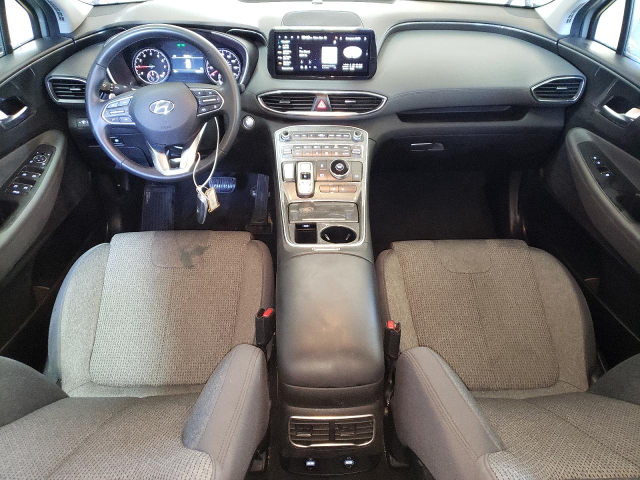 2023 Hyundai Santa Fe - Image 8