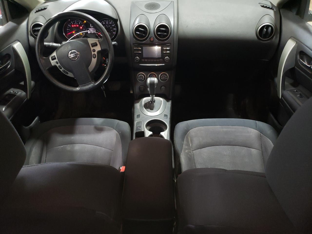 2012 Nissan Rogue - Image 8
