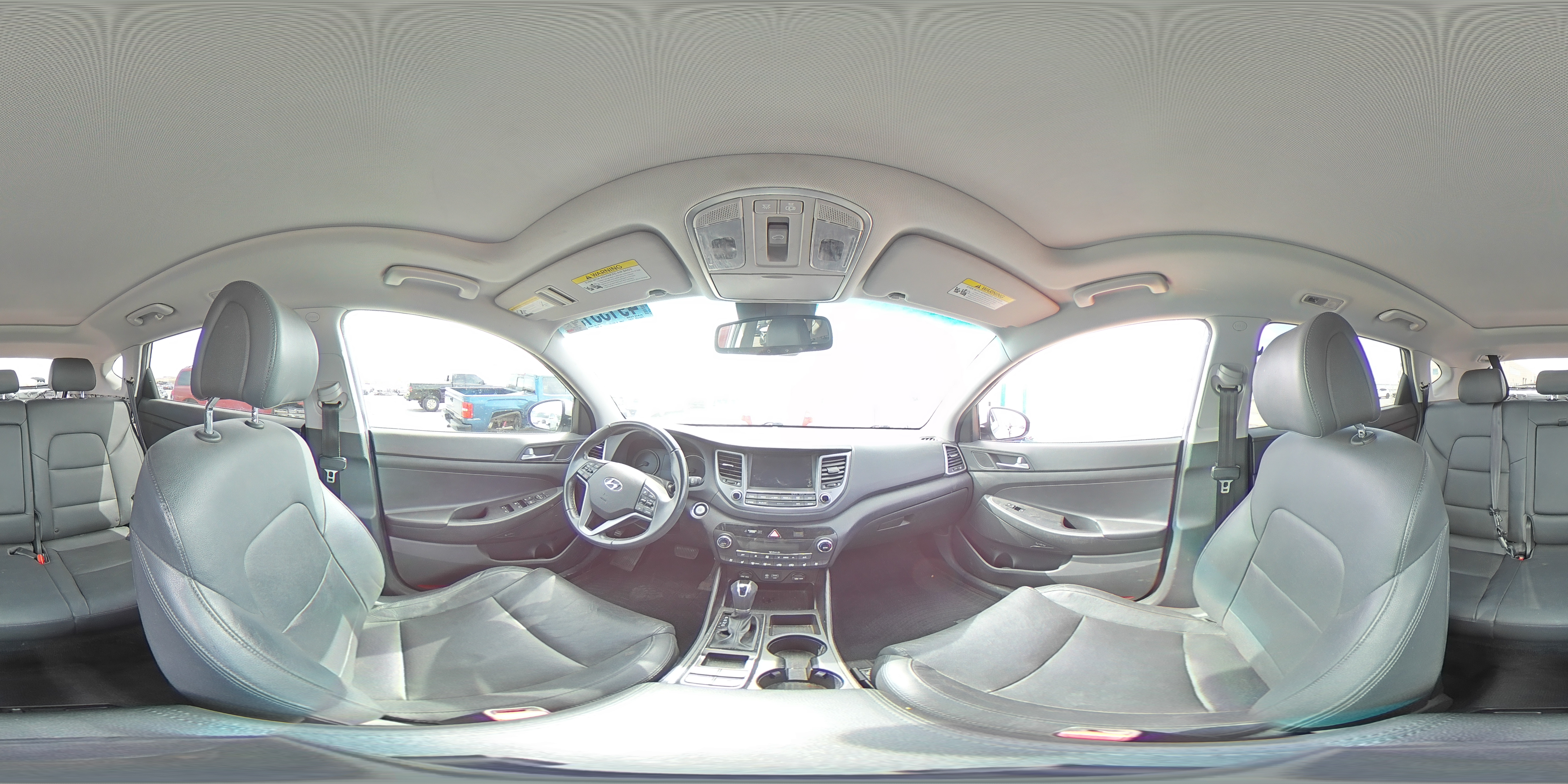 2017 Hyundai Tucson - Image 16