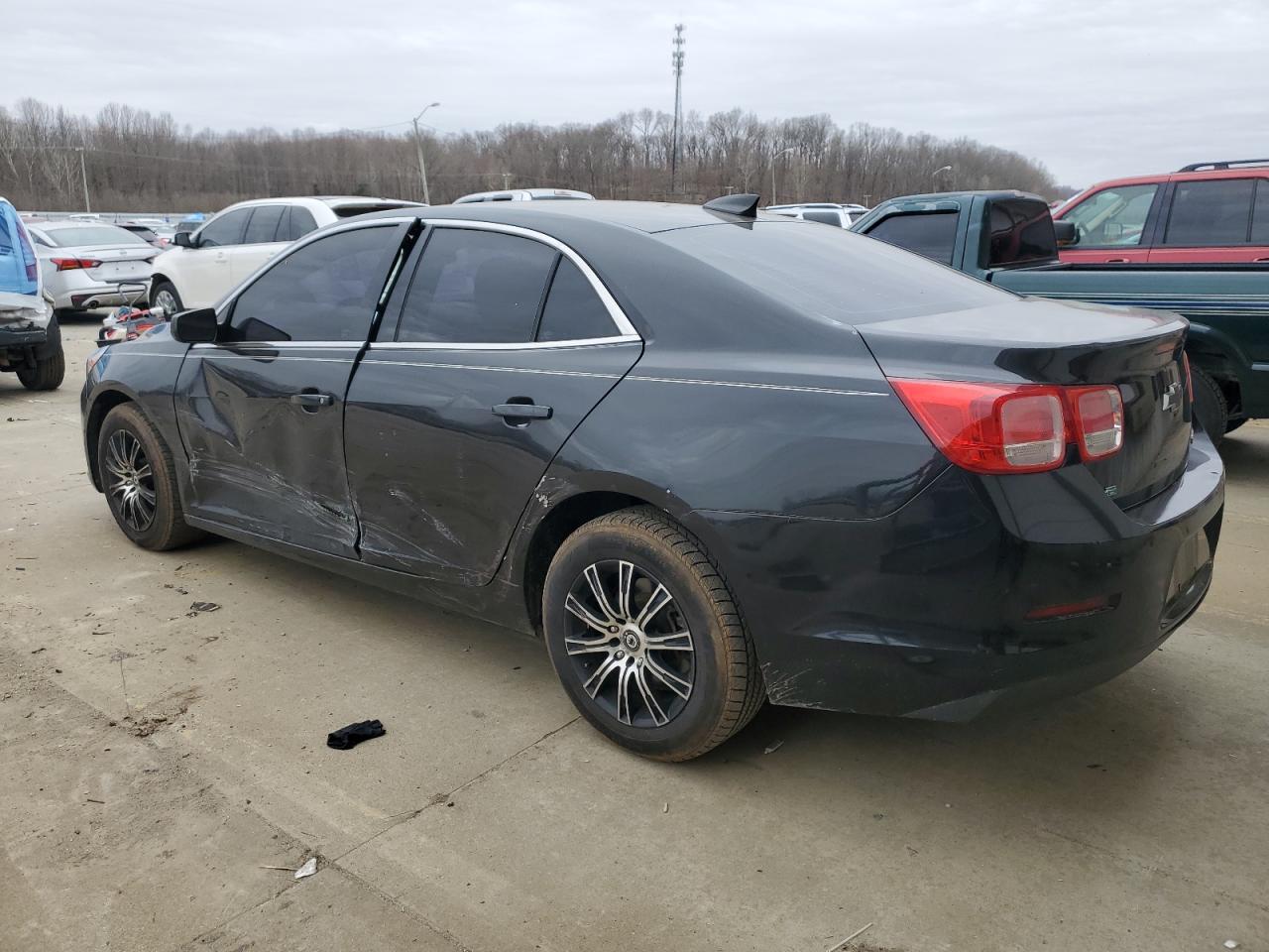 2015 Chevrolet Malibu - Image 2